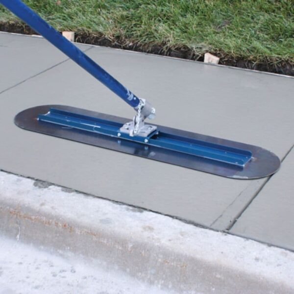 Blue Steel Bull Float with EZY-Tilt® II Bracket